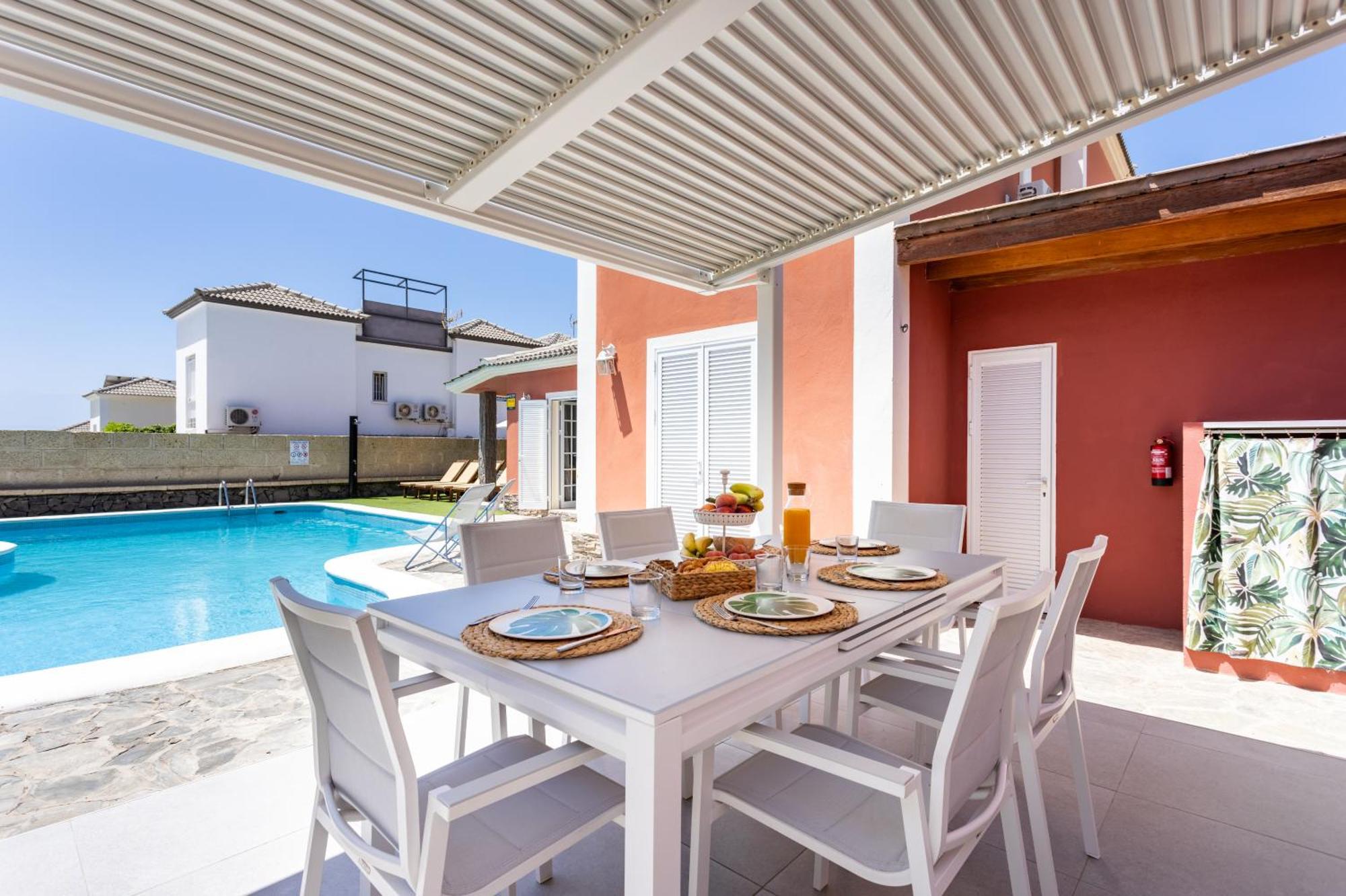 Villa Chloe Costa Adeje Tenerifesummervillas Giant Private Pool 11 Meters Long Εξωτερικό φωτογραφία