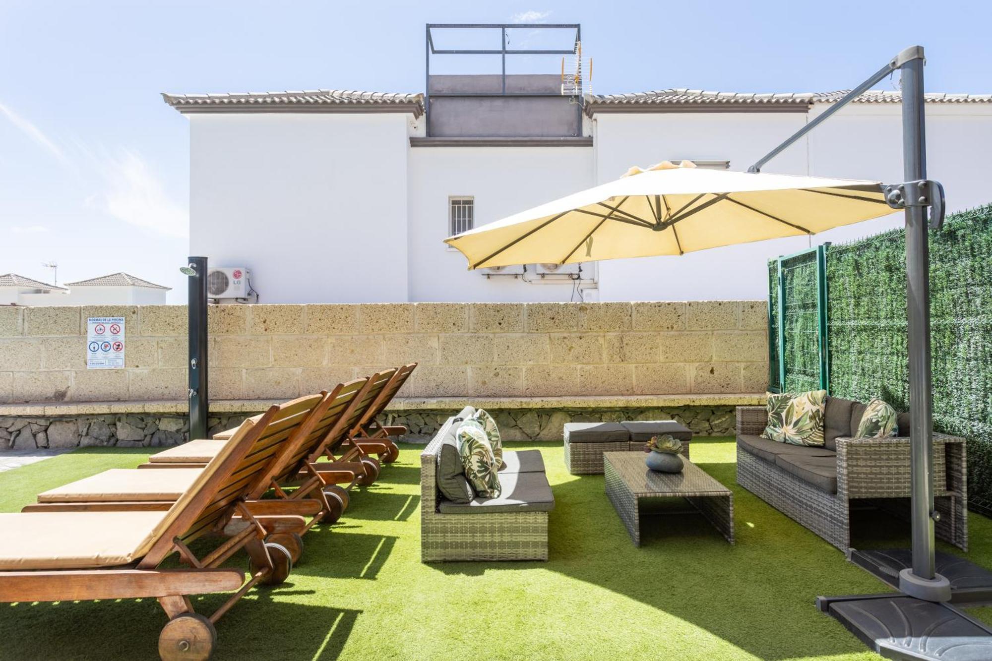 Villa Chloe Costa Adeje Tenerifesummervillas Giant Private Pool 11 Meters Long Εξωτερικό φωτογραφία