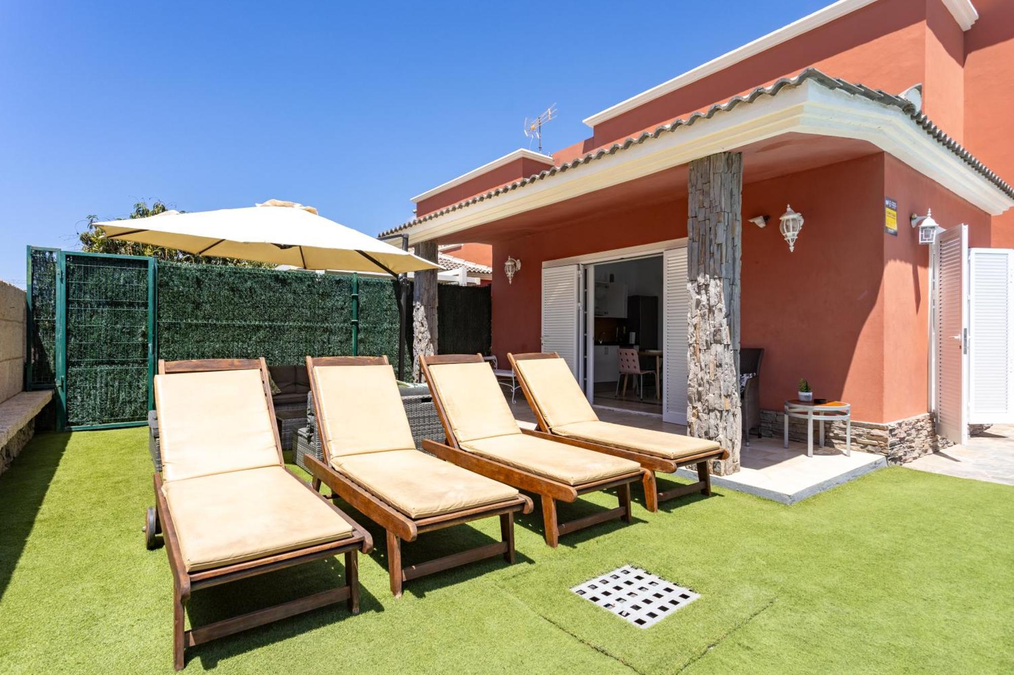 Villa Chloe Costa Adeje Tenerifesummervillas Giant Private Pool 11 Meters Long Εξωτερικό φωτογραφία