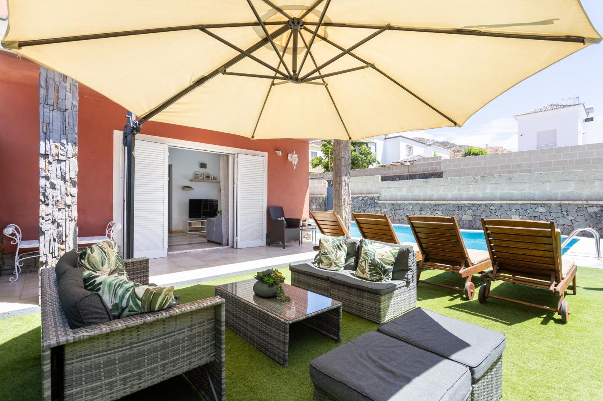 Villa Chloe Costa Adeje Tenerifesummervillas Giant Private Pool 11 Meters Long Εξωτερικό φωτογραφία
