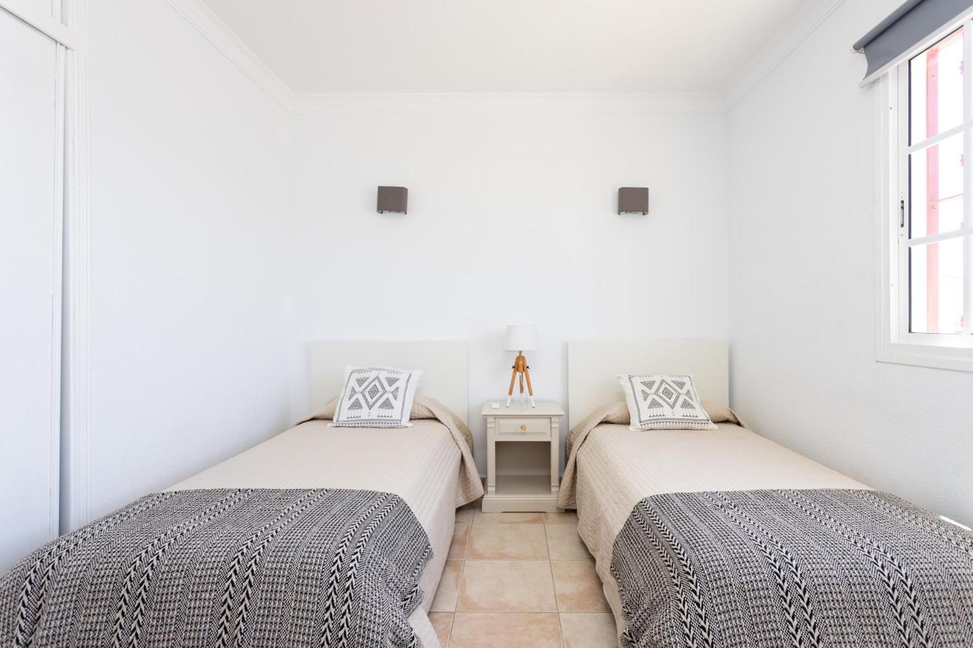 Villa Chloe Costa Adeje Tenerifesummervillas Giant Private Pool 11 Meters Long Εξωτερικό φωτογραφία